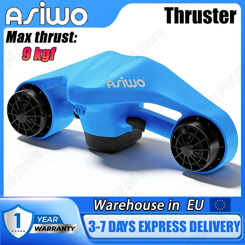 Abenteuerlustiger Unterwasser-Scooter